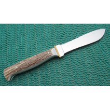 Puma Hunters Pal with Stag Handle. Unused in the Box. Made in Solingen Germany. ...............(324) Puma Hunters Pal with Stag Handle. Unused in the Box. Made in Solingen Germany. ...............(324)