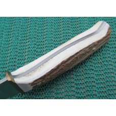 Puma Hunters Pal with Stag Handle. Unused in the Box. Made in Solingen Germany. ...............(324) Puma Hunters Pal with Stag Handle. Unused in the Box. Made in Solingen Germany. ...............(324)