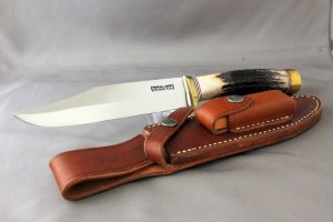 RANDALL Model 12, Sportsman Bowie Knife, Stag Handle, Brass Pommel and Guard, Original Sheath, Mint