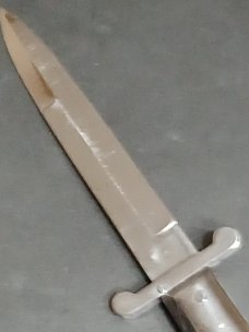 8 3/4" Rizzuto Estileto Milano 8 3/4" Rizzuto Estileto Milano