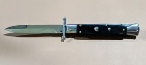 AKC 9" Swinguard Ebony Wood - Bayonet Blade