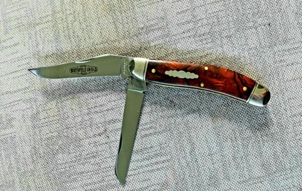 GEC Northfield Bayou Trapper..888222..Honknose Clip & Lambsfoot..4" clsd..1095 & desert ironwood