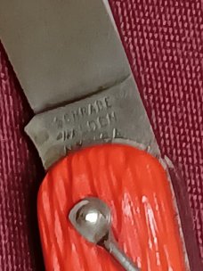 Schrade Walden New York Paratrooper Knife Schrade Walden New York Paratrooper Knife
