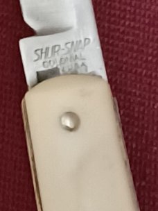 Vintage Shur Snap Fishtail switchblade. Vintage Shur Snap Fishtail switchblade.