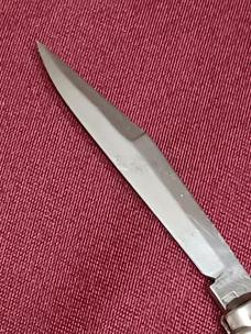 Vintage Shur Snap Fishtail switchblade. 