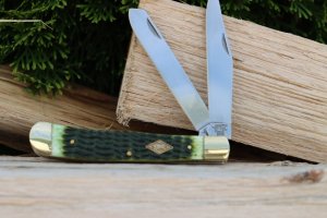 German Bull Huge Trapper Jigged Green Bone Handles