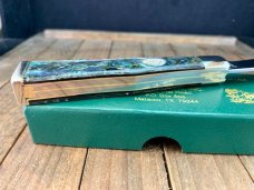 Moore Maker Swell Center Jack Abalone Looking Glass Handle Beautiful 2010 5202SCT
