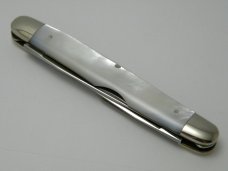 Schatt & Morgan Titusville PA. Pearl 052125 1 of 100 Muskrat Knife Schatt & Morgan Titusville PA. Pearl 052125 1 of 100 Muskrat Knife