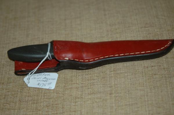 Vintage Gerber Mini-Magnum with Original Sheath Vintage Gerber Mini-Magnum with Original Sheath