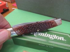 Remington Turkey Hunter Derlin Handle Knife Model R-7 Remington Turkey Hunter Derlin Handle Knife Model R-7