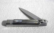 NOS AKC 8" CLASSIC SLIM LEVER LOCK SWEDGE BLADE, GENUINE BRAZILIAN HORN - MANIAGO ITALY