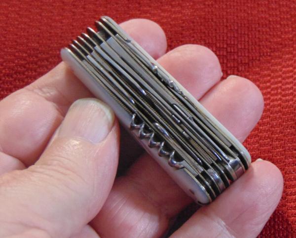 MINT CONDITION VINTAGE SOLINGEN MULTI-BLADE 20 BLADE DISPLAY GENUINE PEARL KNIFE MINT CONDITION VINTAGE SOLINGEN MULTI-BLADE 20 BLADE DISPLAY GENUINE PEARL KNIFE