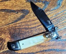 AKC 8" Shot Shell Puller Lever Lock Brazilian Blonde Horn Automatic Knife