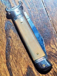 AKC 8" Shot Shell Puller Lever Lock Brazilian Blonde Horn Automatic Knife
