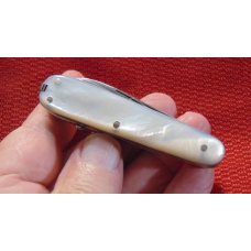 USED CONDITION H. CROMWELL CRITERION ( NEW YORK CITY ) MULTI-BLADE GENUINE PEARL KNIFE 1843-1860 USED CONDITION H. CROMWELL CRITERION ( NEW YORK CITY ) MULTI-BLADE GENUINE PEARL KNIFE 1843-1860