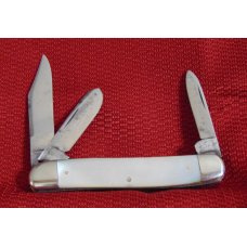 EXCELLENT USED VINTAGE CATTARAUGUS CUTLERY CO. GENUINE PEARL # 32183 CATTLE KNIFE c1886/1963 EXCELLENT USED VINTAGE CATTARAUGUS CUTLERY CO. GENUINE PEARL # 32183 CATTLE KNIFE c1886/1963