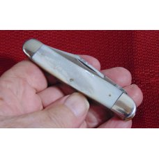 EXCELLENT USED VINTAGE CATTARAUGUS CUTLERY CO. GENUINE PEARL # 32183 CATTLE KNIFE c1886/1963 EXCELLENT USED VINTAGE CATTARAUGUS CUTLERY CO. GENUINE PEARL # 32183 CATTLE KNIFE c1886/1963