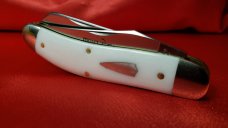 Great Eastern Cutlery 88 Trapper 888222 Yeti Ivory Acrylic New/Mint W/tube button waxed paper USA