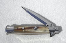 NEW FRANK BELTRAME 9" GENUINE FRENCH BOVINE HORN ITALIAN STILETTO