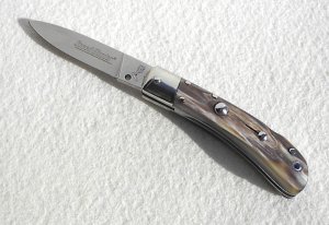 NOS AKC ITALIAN CLASSIC SPEED HUNTER GENUINE BRAZILIAN HORN NICKEL SILVER BOLSTERS 