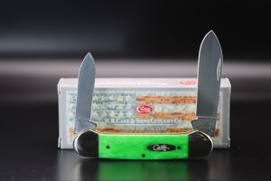 Case XX Canoe Brilliant Green Smooth Bone 62131 SS