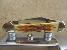Case XX Amber Jigged Bone Mini Copperlock Stainless Steel Lockback Case XX Amber Jigged Bone Mini Copperlock Stainless Steel Lockback