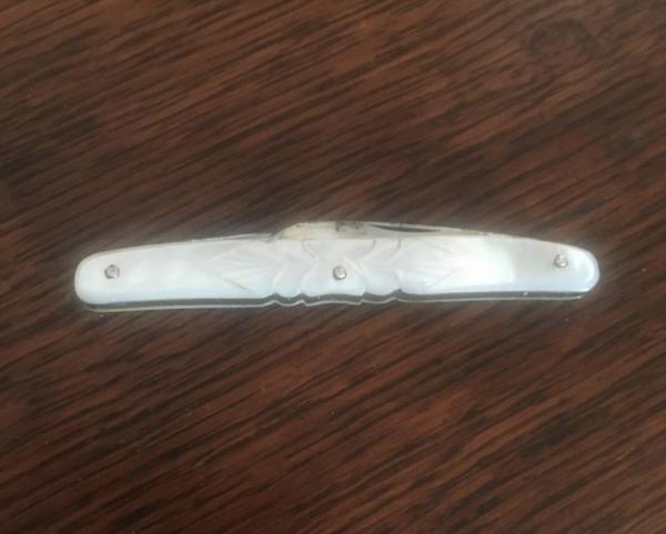 RARE FINE SHEFFIELD SCALLOPED PEARL