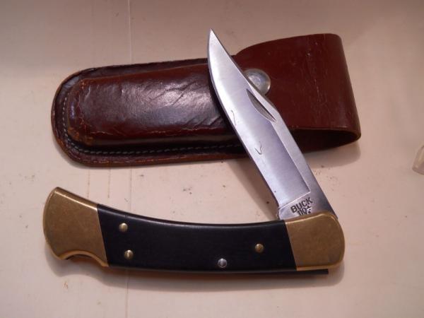 Buck 110 Knife / Sheath Buck 110 Knife / Sheath