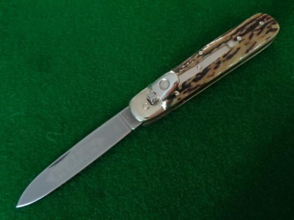 c. 1980's DISCONTINUED BOKER 715 STAG Lever Lock Automatic MINT