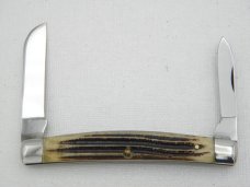 Queen Cutlery #15 half congress - Rare:  3 7/16” closed, early 1950s, genuine Roger bone handles