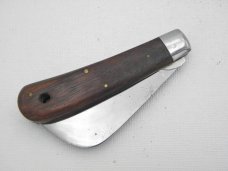 Queen Cutlery Hawk Bill Lock Back Pruner #1LB: Federal Supply Code (Army) FSN 5110-250-8063 Queen Cutlery Hawk Bill Lock Back Pruner #1LB: Federal Supply Code (Army) FSN 5110-250-8063