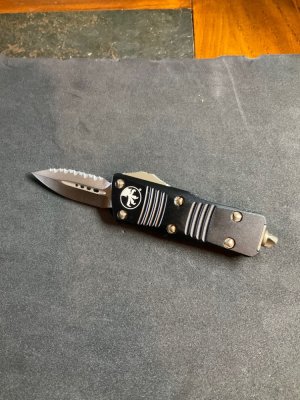 Microtech Mini Troodon