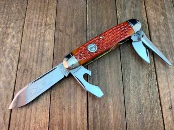 Schatt and Morgan Scout Knife Autumn Gold Honeycomb Jigged Bone Schatt and Morgan Scout Knife Autumn Gold Honeycomb Jigged Bone