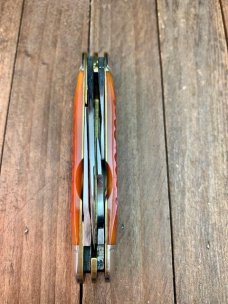 Schatt and Morgan Scout Knife Autumn Gold Honeycomb Jigged Bone Schatt and Morgan Scout Knife Autumn Gold Honeycomb Jigged Bone