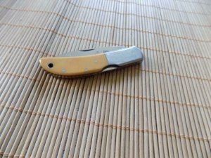 Used AL MAR-Hawk-Seki Japan Knife lockback 