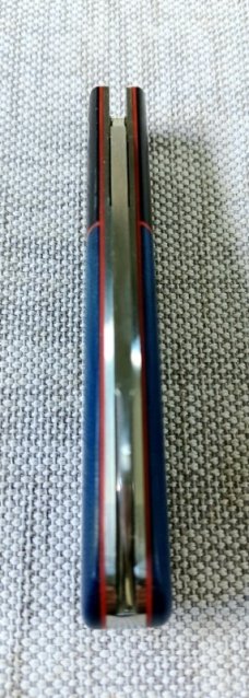 MDK Sheepsfoot Barlow,3.5" Blue linen Micarta black g10 bolsters & shield.red liners..N690,coa pouch MDK Sheepsfoot Barlow,3.5" Blue linen Micarta black g10 bolsters & shield.red liners..N690,coa pouch