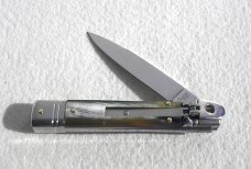 NOS AKC 8" CLASSIC SLIM LEVER LOCK SWEDGE BLADE, GENUINE BRAZILIAN HORN MANIAGO ITALY