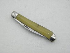 Queen Cutlery #17A Peanut:  2 3/4” closed, late 1940s, Big Q tang stamp, amber handles with no crack