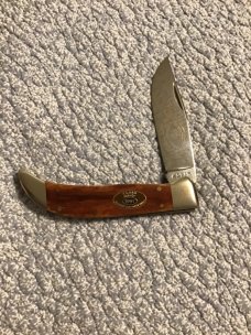 1987 KABAR OLEANS NY SMOOTH CHESTNUT BONE HANDLE GRIZZLY COLLECTORS CLUB FOLDING HUNTER KNIFE 1987 KABAR OLEANS NY SMOOTH CHESTNUT BONE HANDLE GRIZZLY COLLECTORS CLUB FOLDING HUNTER KNIFE