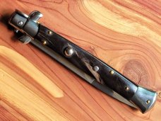 Frank Beltrame 11″ Buffalo Horn Bayonet Switchblade Frank Beltrame 11″ Buffalo Horn Bayonet Switchblade