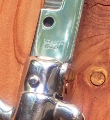 Frank Beltrame. 11" Buffalo Horn Italian Automatic Stiletto - Bayonet Frank Beltrame. 11" Buffalo Horn Italian Automatic Stiletto - Bayonet