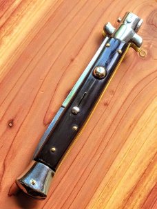 11" Dark Horn Italian Automatic Stiletto - Bayonet