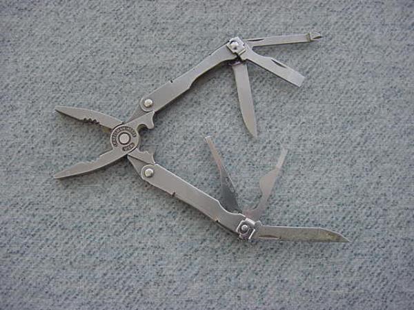 RARE Vintage CRAFTSMAN USA 45505 Mini Multi-Tool in Custom Snakeskin Leather Case RARE Vintage CRAFTSMAN USA 45505 Mini Multi-Tool in Custom Snakeskin Leather Case
