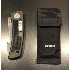 Mint 1980s Gerber U.S.A. Bolt-Action Gut-Hook Pocket Knife with Sheath Mint 1980s Gerber U.S.A. Bolt-Action Gut-Hook Pocket Knife with Sheath