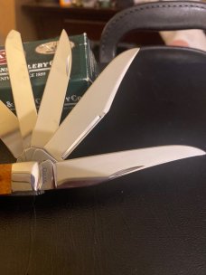 2009 Case XX USA 6554 SS Shepherds Hill Exclusive Chestnut Bone Handle With Cigar Band Beast 5 Blad 2009 Case XX USA 6554 SS Shepherds Hill Exclusive Chestnut Bone Handle With Cigar Band Beast 5 Blad