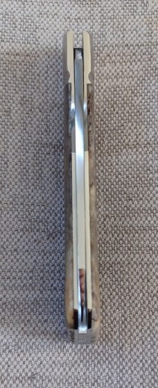 Robbie Ferreira,MDK, Giraffe bone Native, N690, fluted bolsters, 4" closed,pouch and coa,MDKs newest Robbie Ferreira,MDK, Giraffe bone Native, N690, fluted bolsters, 4" closed,pouch and coa,MDKs newest