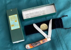 Canal Street Cutlery Red Stag Moonpie Trapper NOS