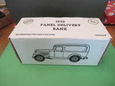 Case Cutlery 1St Edition 1995 Ertl 1932 Die Cast Ford Panel Delivery Bank Serial # 072