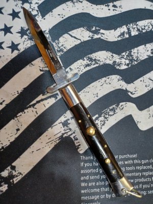 8 3/4" Very rare Dark Brown Rizzuto Estileto Milano 