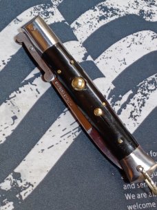 8 3/4" Very rare Dark Brown Rizzuto Estileto Milano 8 3/4" Very rare Dark Brown Rizzuto Estileto Milano